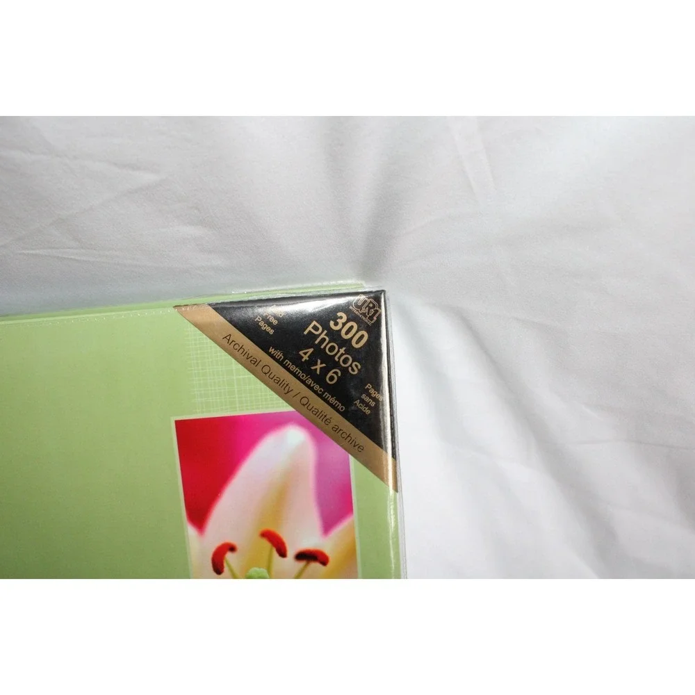 Vintage Pocket Photo Album 300 (4 x 6) Pictures w Writing Area Floral Green NEW